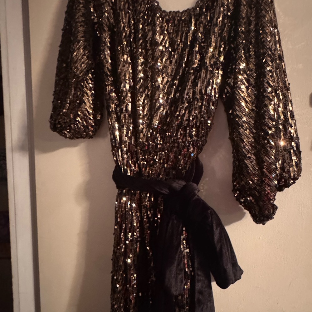 Eloquii Sequin Black and Gold Long Sleeve Dress